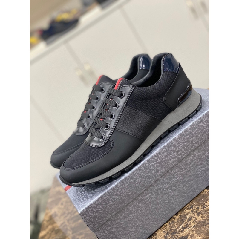 Pra*a casual shoes
